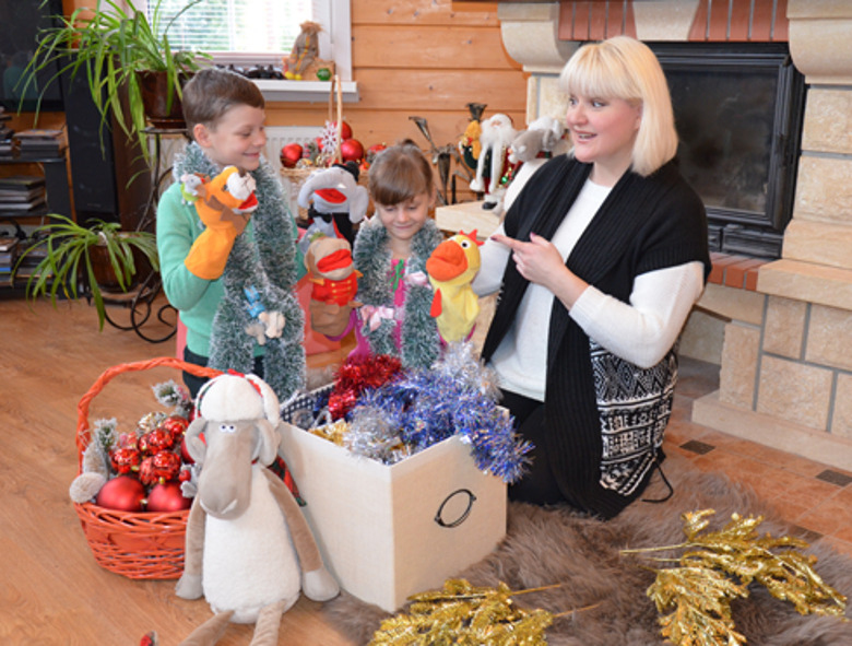 Маргарита Суханкина с детьми