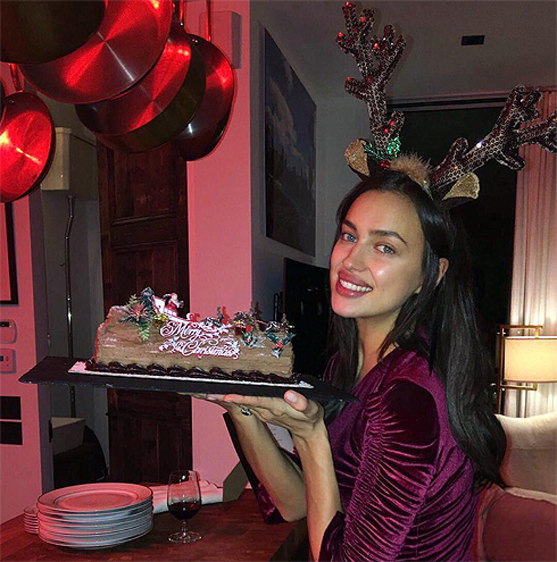 Ирина Шейк отметила Рождество