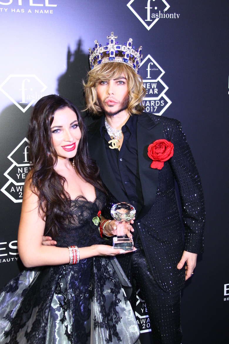 Лучший, стильный, новый — кто у нас «самый-самый»?