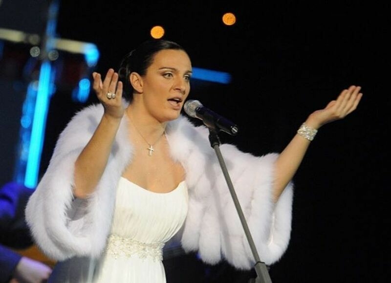 Ваенга не может петь