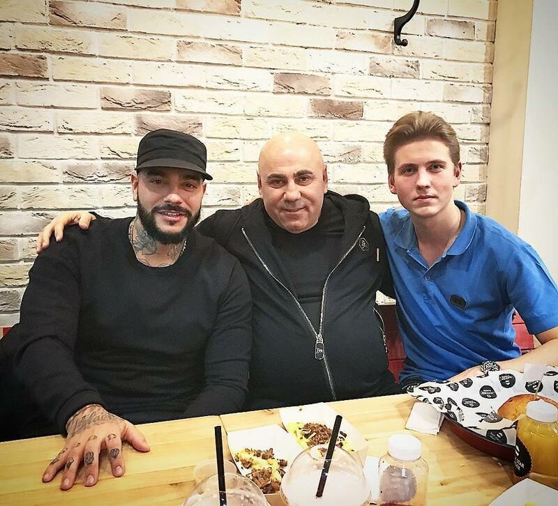 Пригожин оценил бургеры Тимати