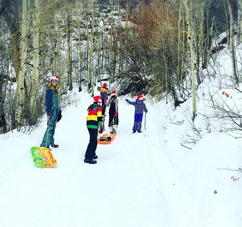 Хайди Клум с детьми уехала на Рождество в Аспен