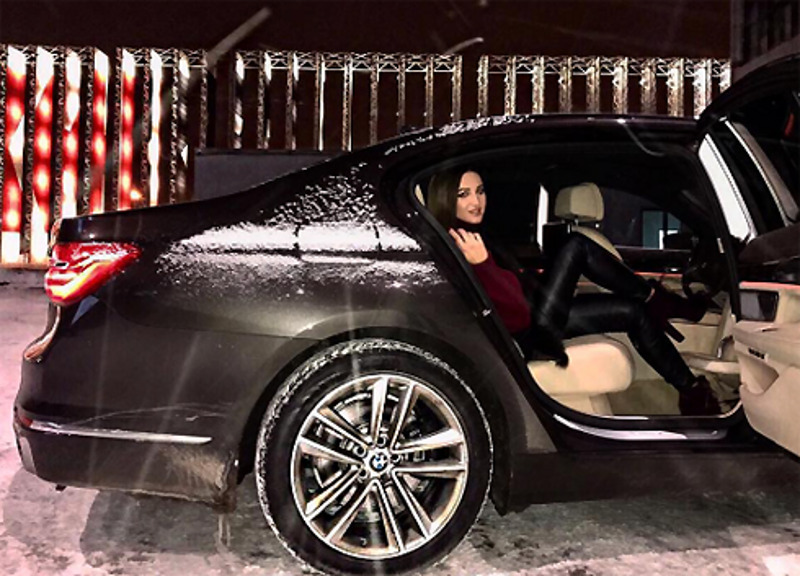 Ольга Бузова похвасталась новой машиной 