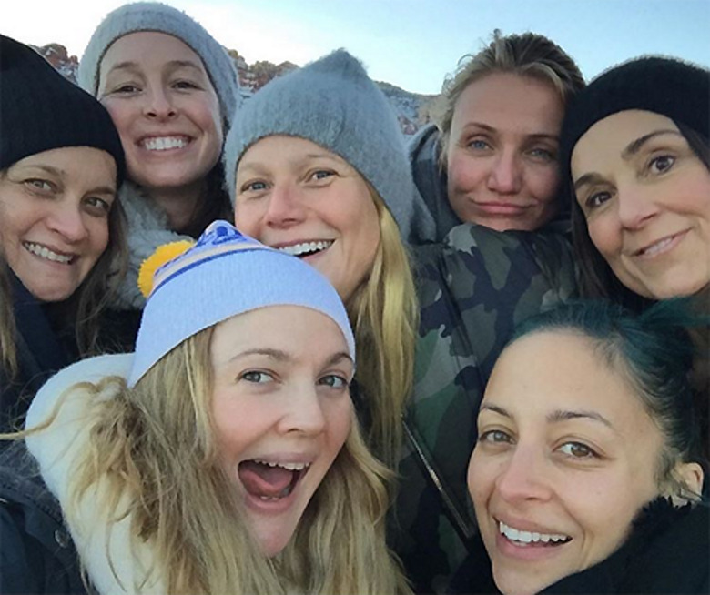 Селфи Дрю Бэрримор, Кэмерон Диаз, Гвинет Пэлтроу и Николь Ричи