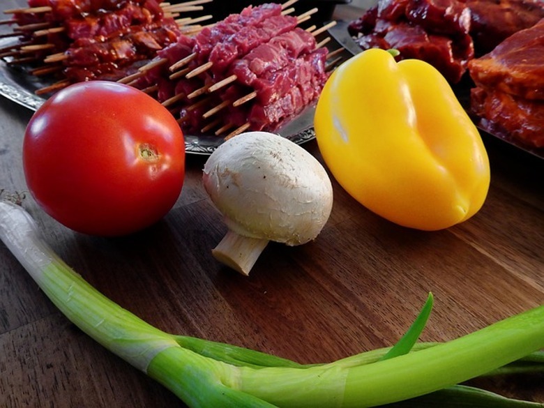 Баранина и овощи оранжевого цвета согревают организм