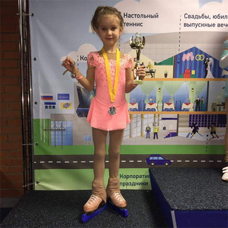 Наследницу знаменитой фигуристки Варвару засудили на соревнованиях