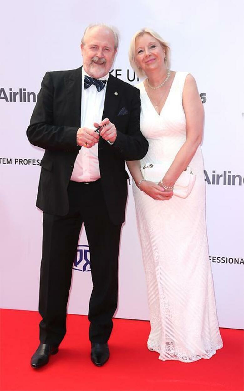 ВЛАДИМИР ХОТИНЕНКО И ЕГО СУПРУГА ТАТЬЯНА ЯКОВЛЕВА