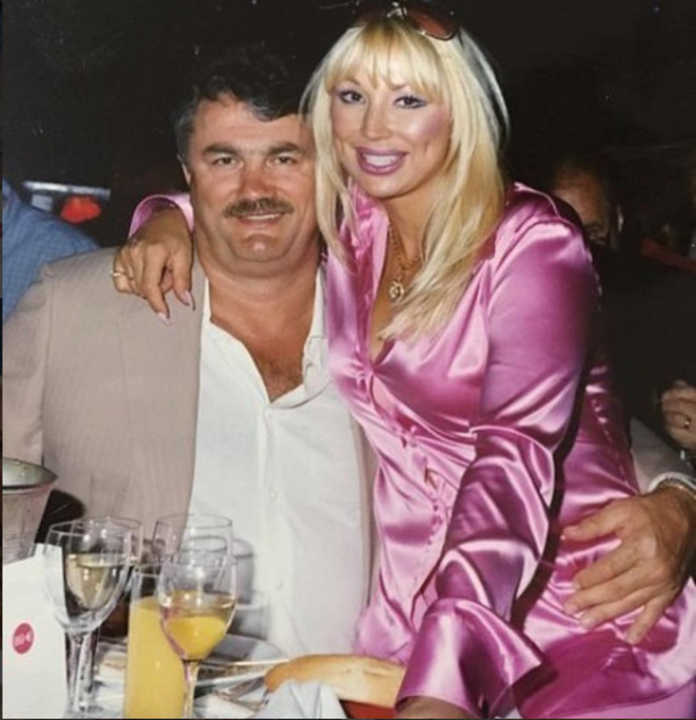 Маша Распутина с мужем Виктором