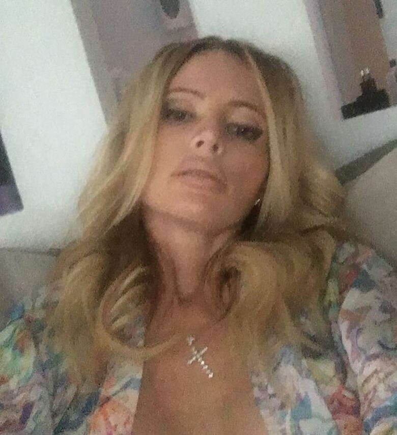 Дана Борисова заболела