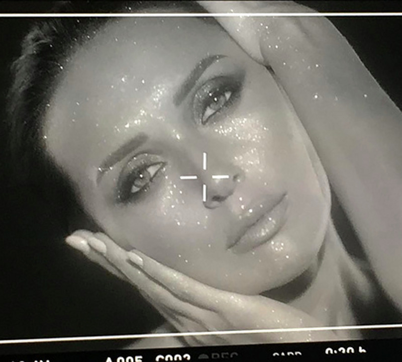 Кадр из нового клипа Алсу