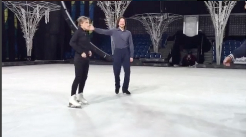 Телеведущая очень много тренировалась, чтобы научиться кататься на коньках