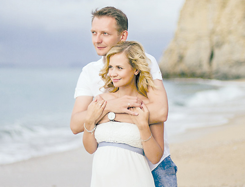 Сейчас Константин и Юлия почти все время проводят в Испании. Там же должен появиться на свет их первый ребенок