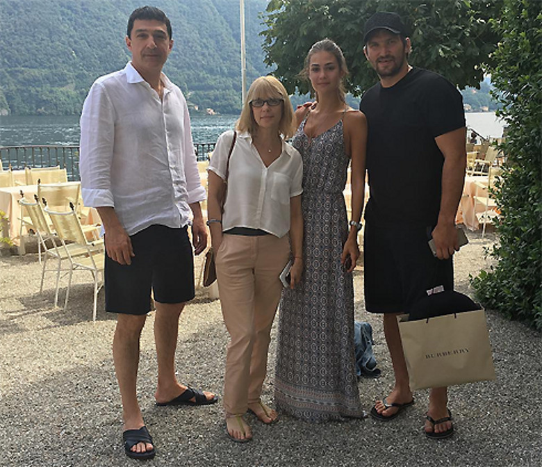 Вера Глаголева с мужем Кириллом Шубским, Александр Овечкин с женой Анастасией Шубской