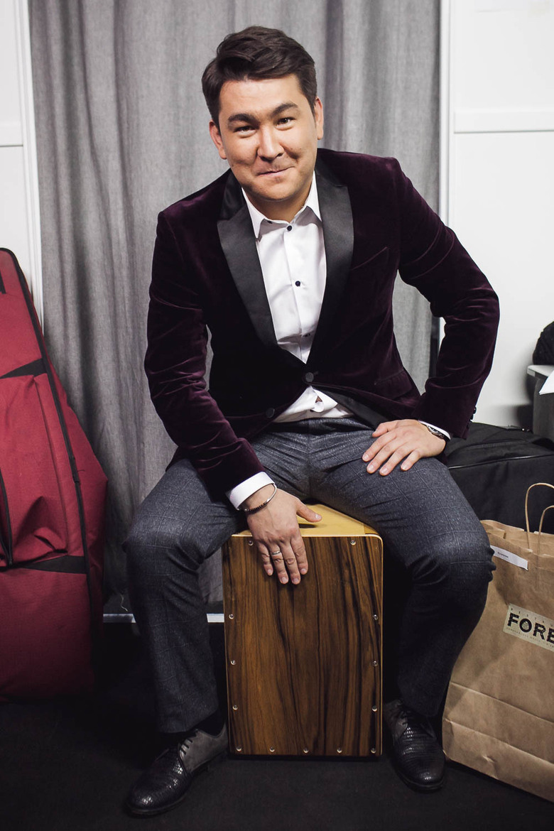 Азамат Мусагалиев отметил 32-летие