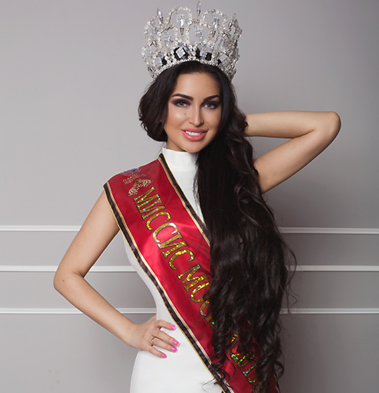 Аника Керимова