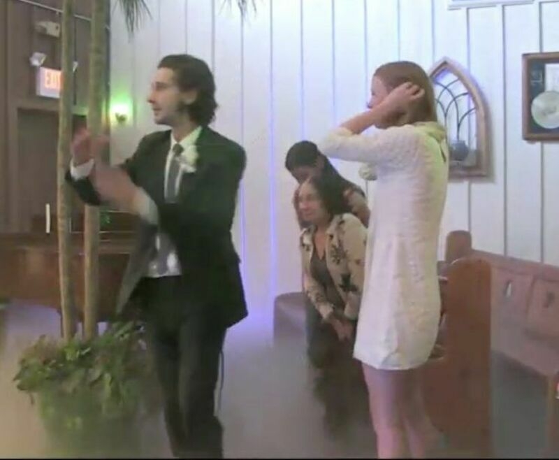 Поздравить молодоженов пришла мама Шайи ЛаБафа