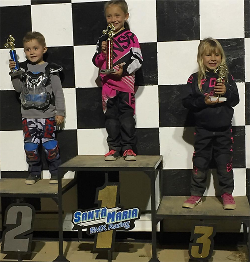 Дочка Пинк заняла третье место в велогонках