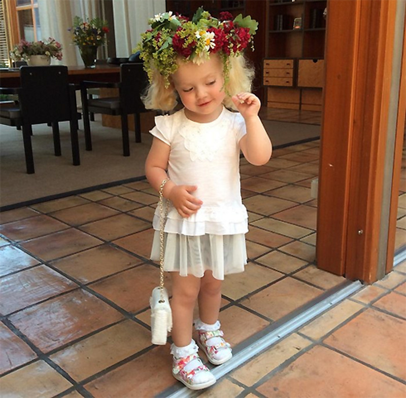 Дочь Пугачевой растет настоящей красоткой