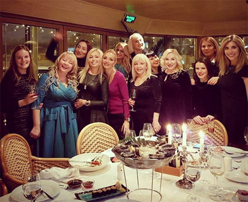 Татьяна Навка погуляла на дне рождения сестры