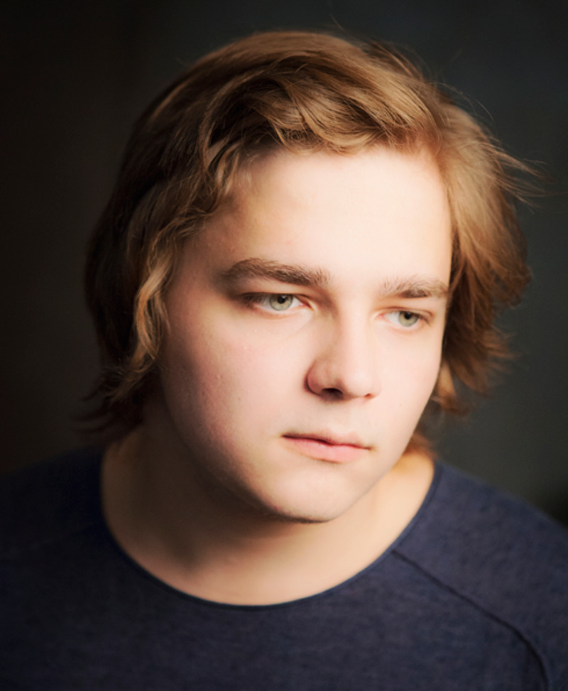 Старший сын Арсений – музыкант и композитор