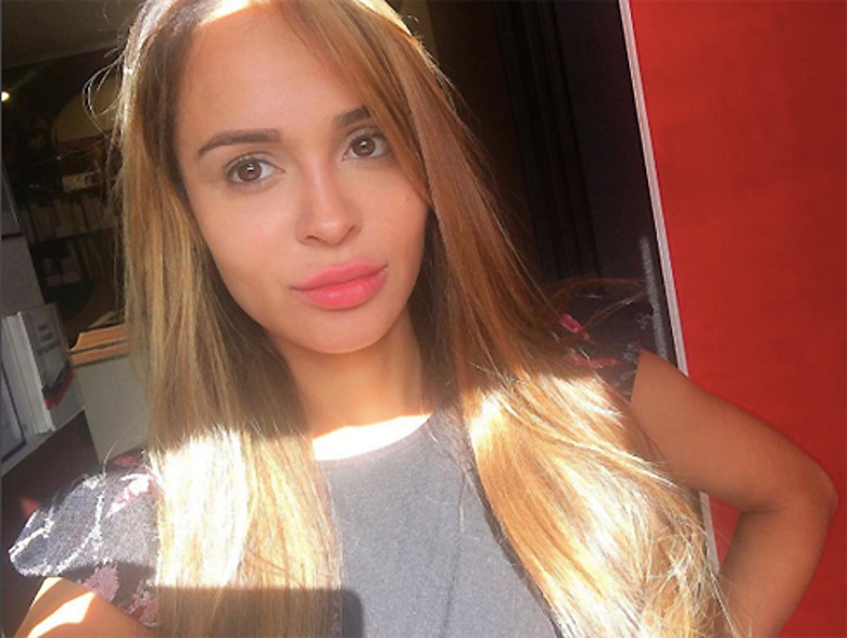 Анна Калашникова