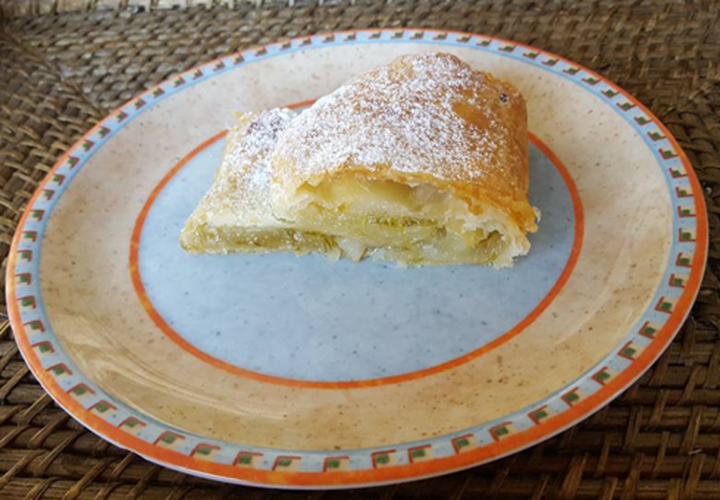 Грушево-лимонный штрудель