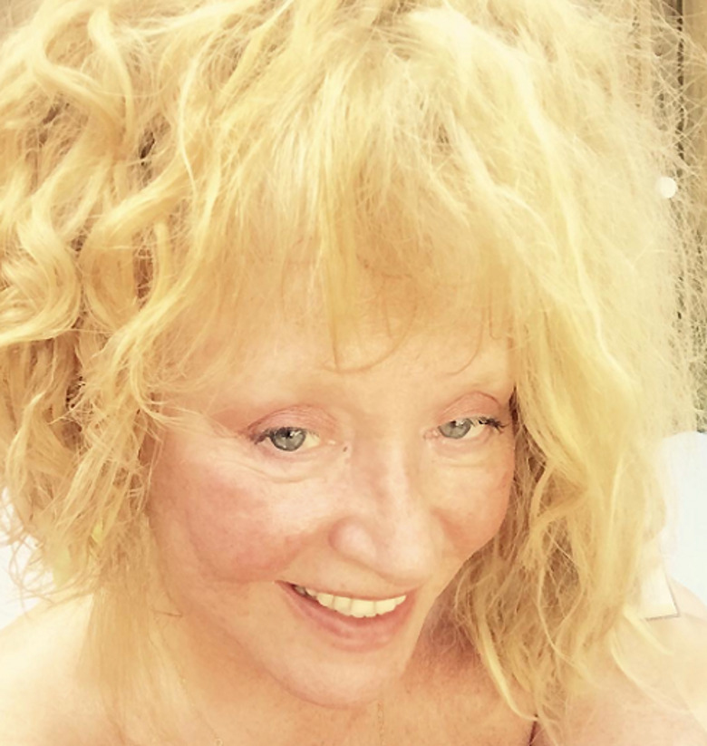 Алла Пугачева еще со старой прической