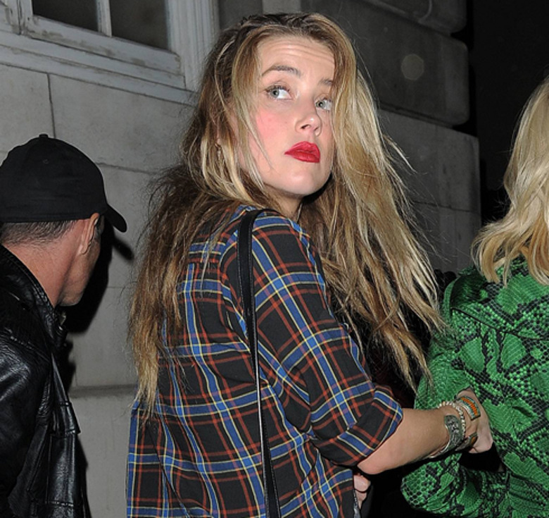 Эмбер Херд и Клары Пэджет после вечеринки