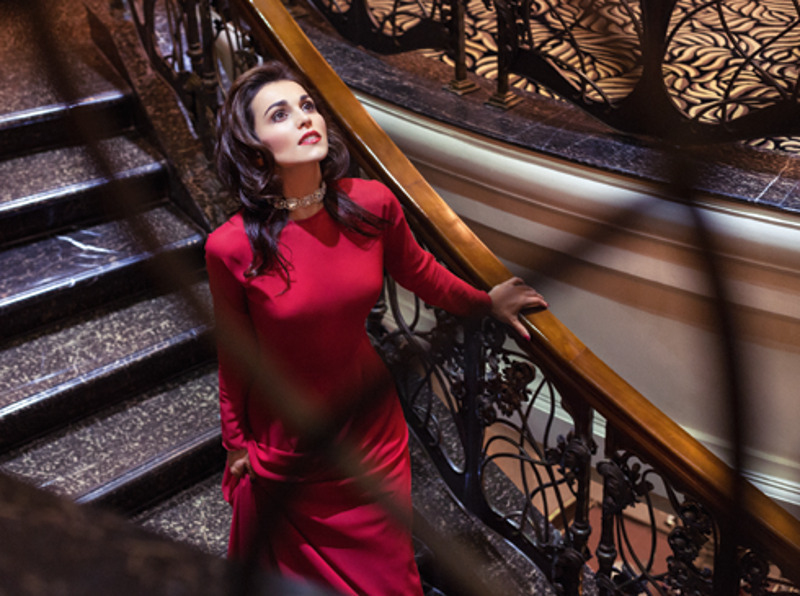 Платье, Izeta; украшение, Magia de Gamma