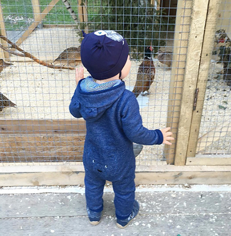 Пятого сентября Темочке исполнился 1 год и 3 месяца