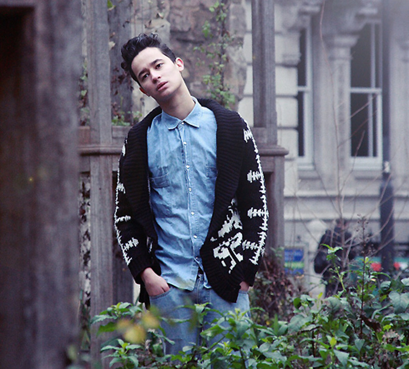 Кардиган универсален: его можно найти и в женском гардеробе, и в мужском