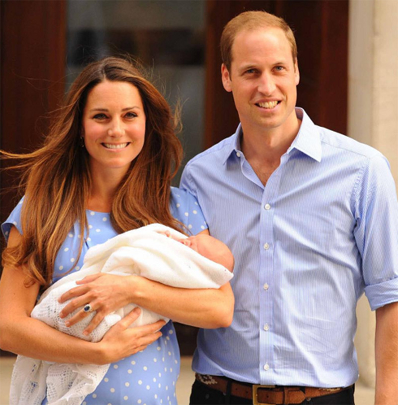 Кейт Миддлтон с сыном и мужем