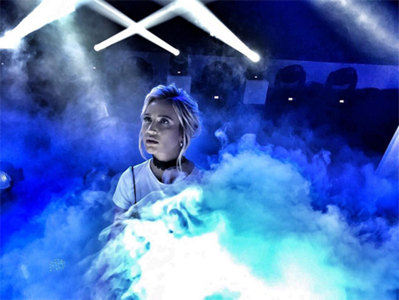 Поклонники подозревают, что Ольга рассталась с мужем