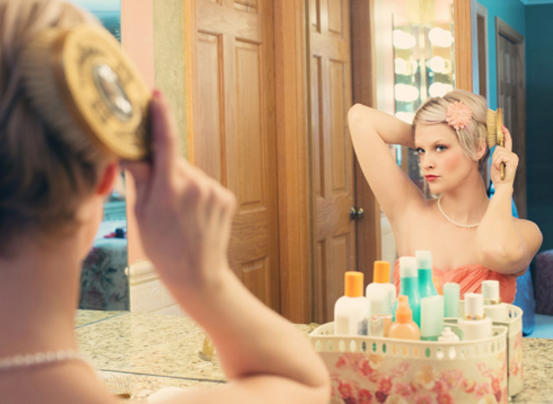 Как ухаживать за лицом дома?