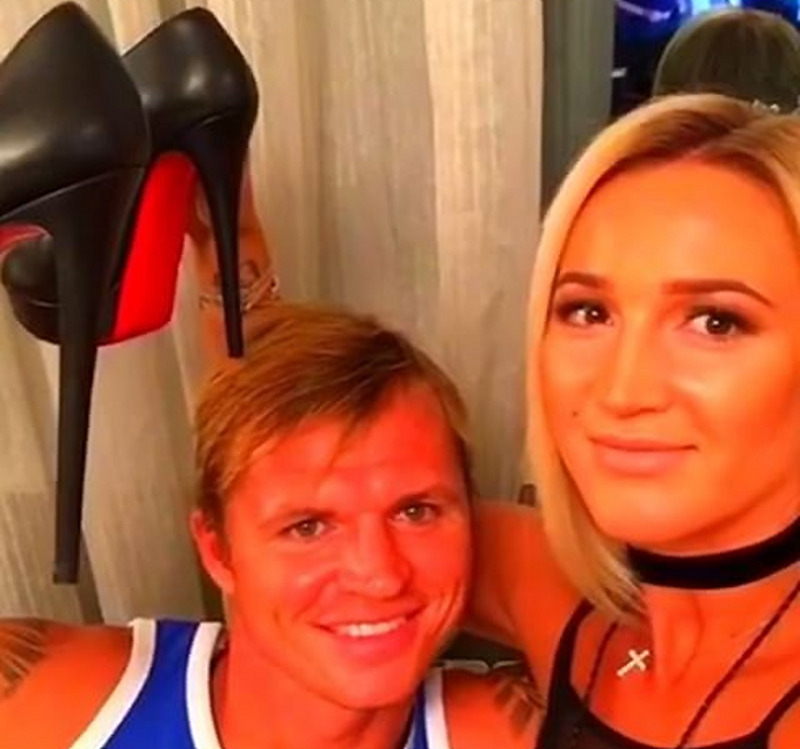 Ольга Бузова опубликовала шуточное видео, которое вызвало скандал в Сети