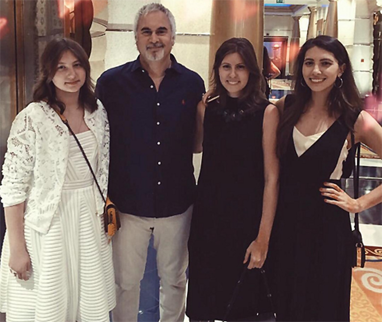 Валерий Меладзе наладил отношения с дочерьми