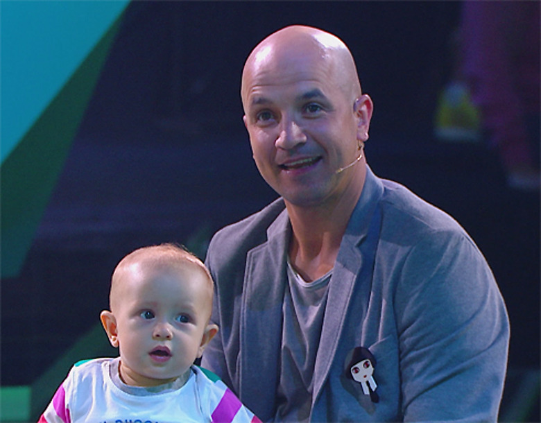 Егор Дружинин имеет огромный опыт общения с малышами