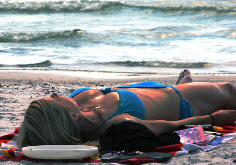 Как спасти обгоревшую кожу?