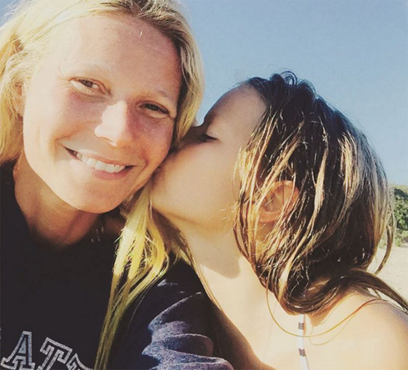 Гвинет Пэлтроу с дочерью