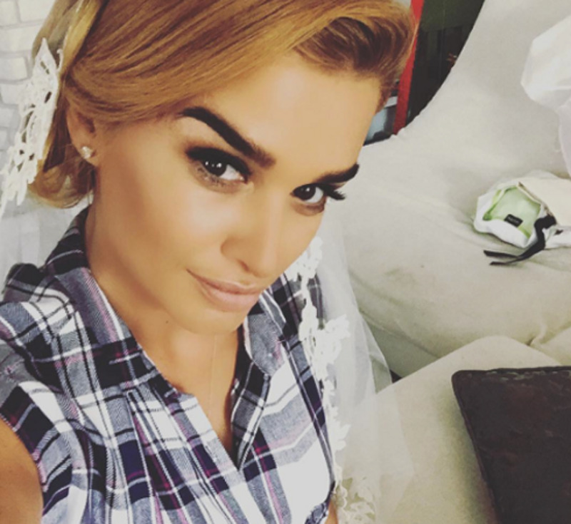 Borodylia: «Невеста, так и пойду, главное Фата и клечатая рубаха»