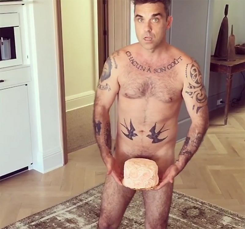 Айда Филд опубликовала видео с полностью обнаженным Робби Уильямсом