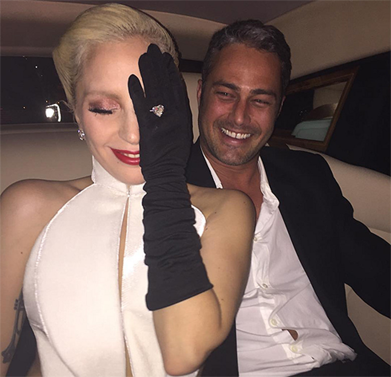 Леди Гага и Тейлор Кинни