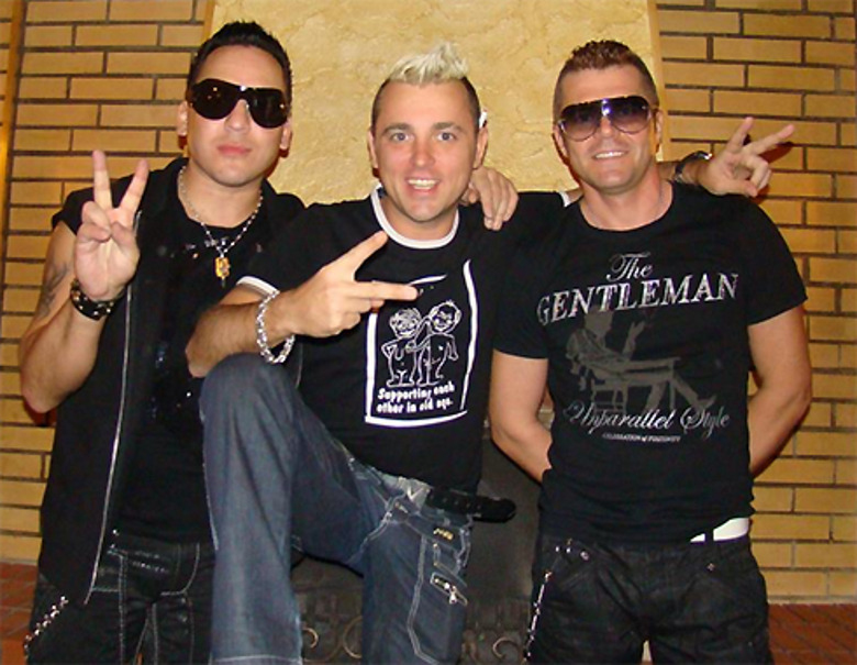 Андрей Репников из «Отпетых мошенников» (на фото - справа) серьезно пострадал в ДТП