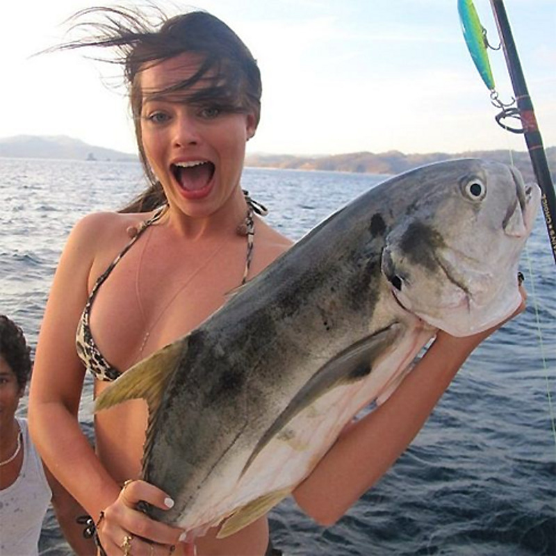 Марго Робби и гигантский каранкс