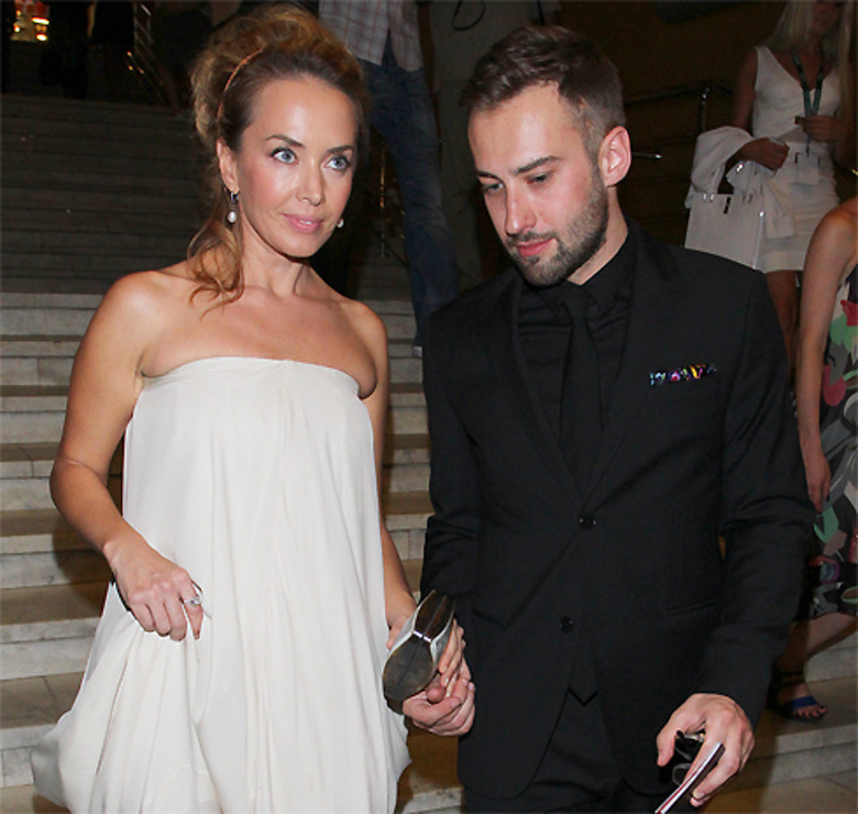 Семья Жанны Фриске борется за право видеться с Платоном