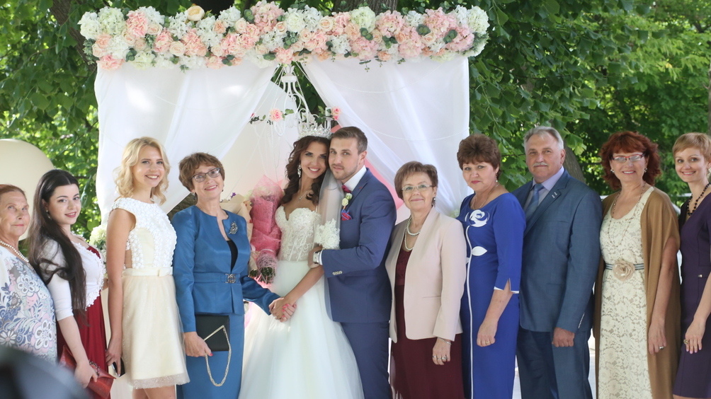 Свадьба участников "Дома-2" стоила больше миллиона