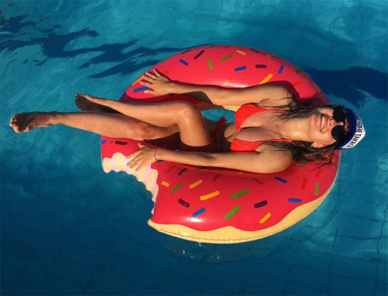 По слухам, Топольницкая должна вернуться в Россию в последних числах июня