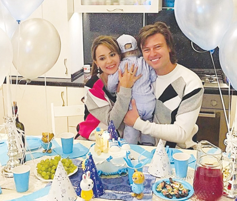 В марте этого года Анна и Прохор улетели в Сочи, где отметили годовщину сына Даниила