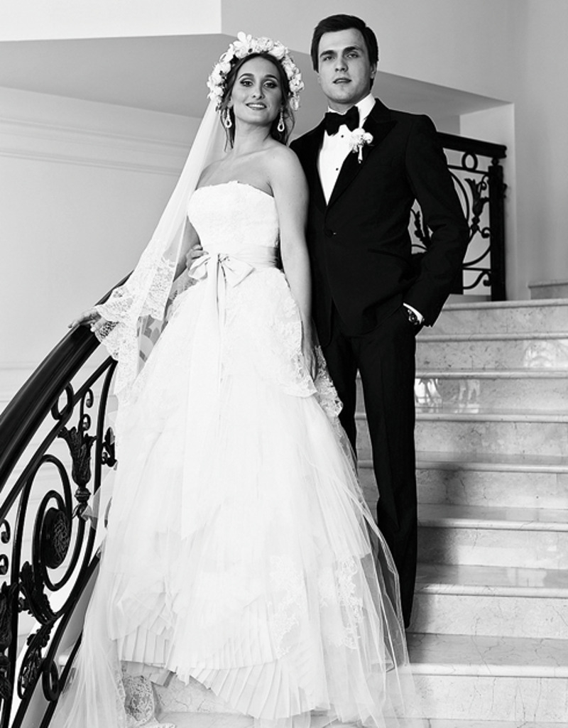 На свадьбе наша героиня была в шикарном платье от Веры Вонг