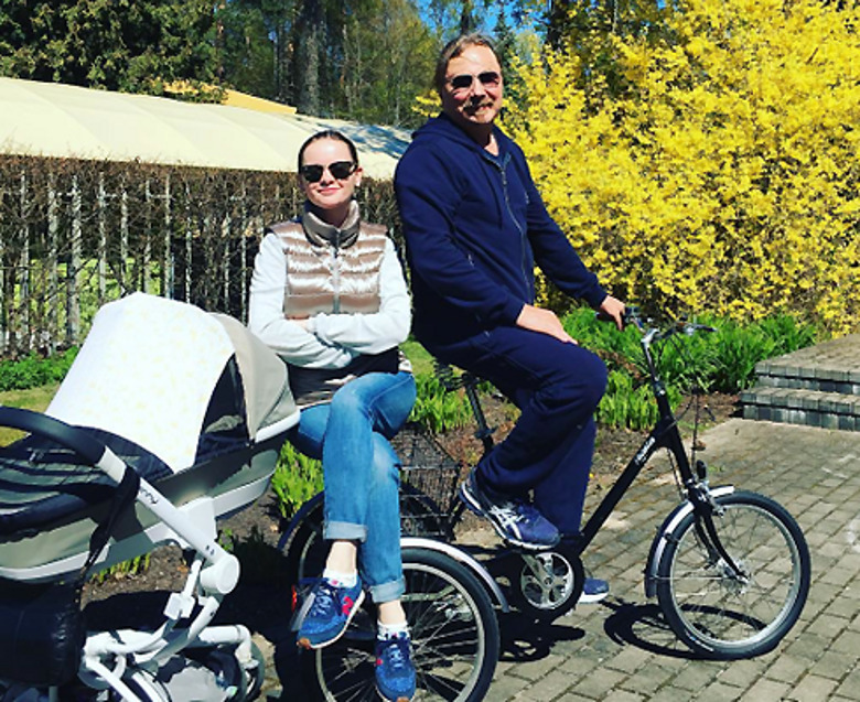 Юля Проскурякова и Игорь Николаев